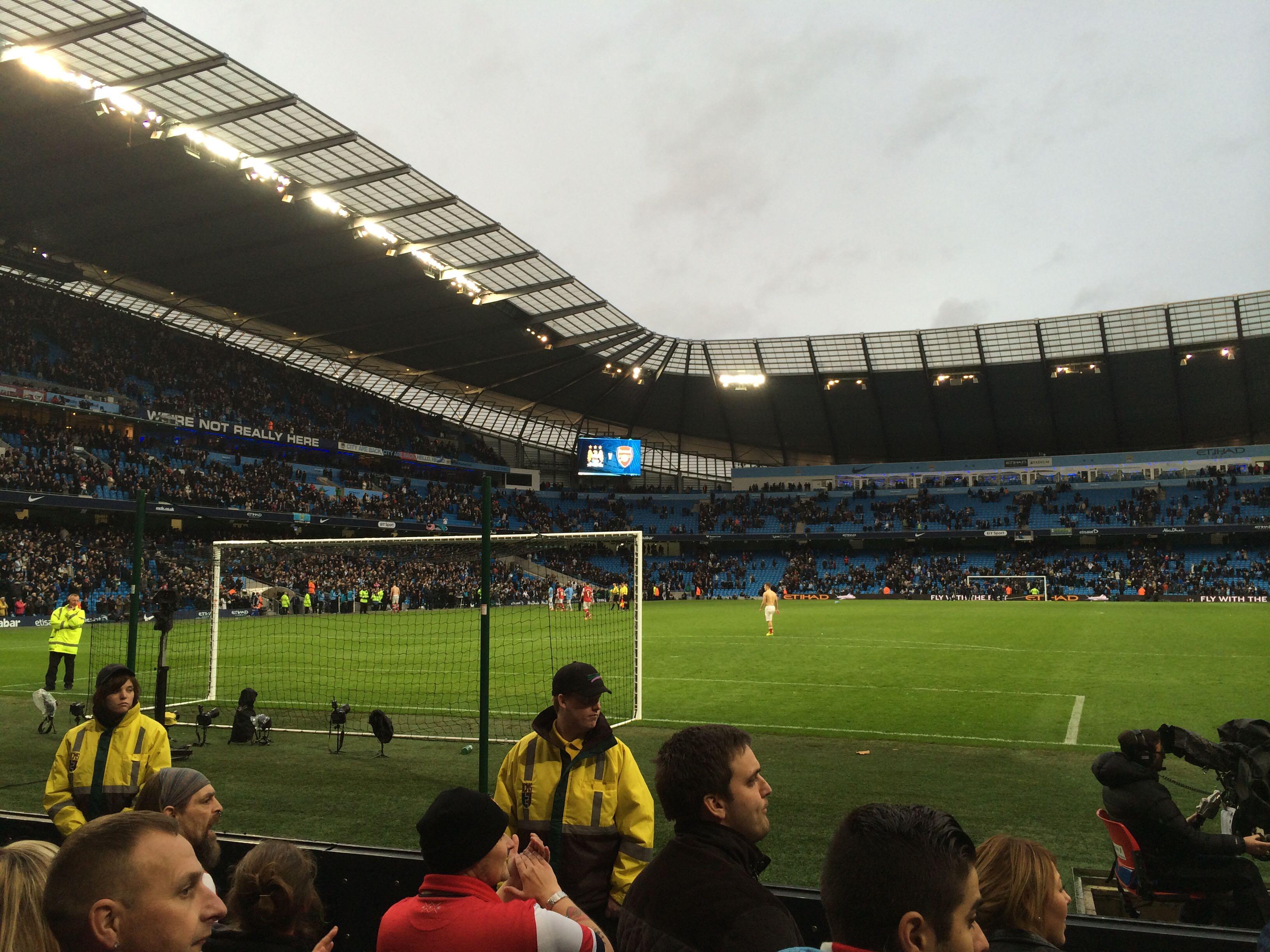 耀眼但并不 耀眼但并不