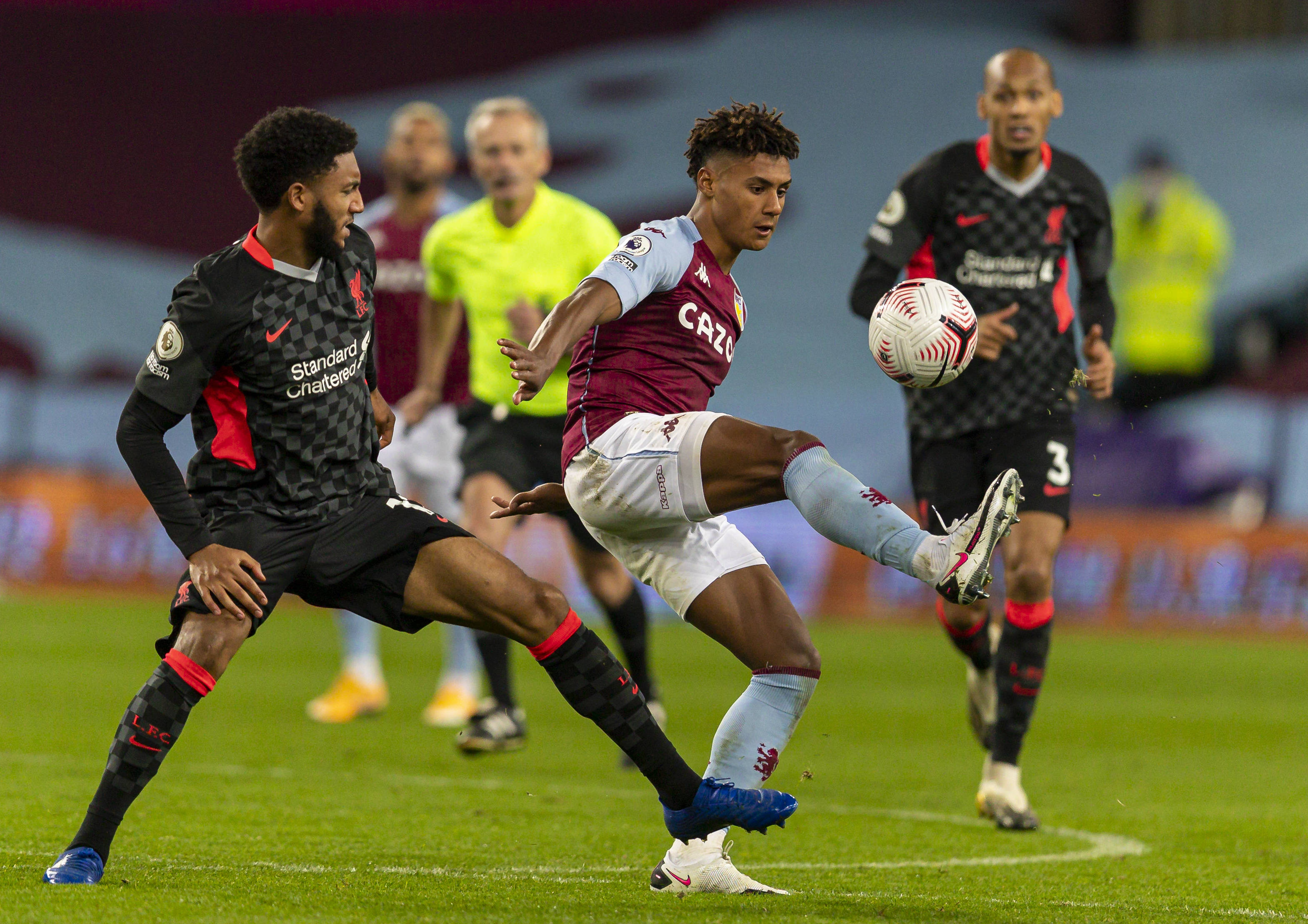 主力轮换的 主力轮换的